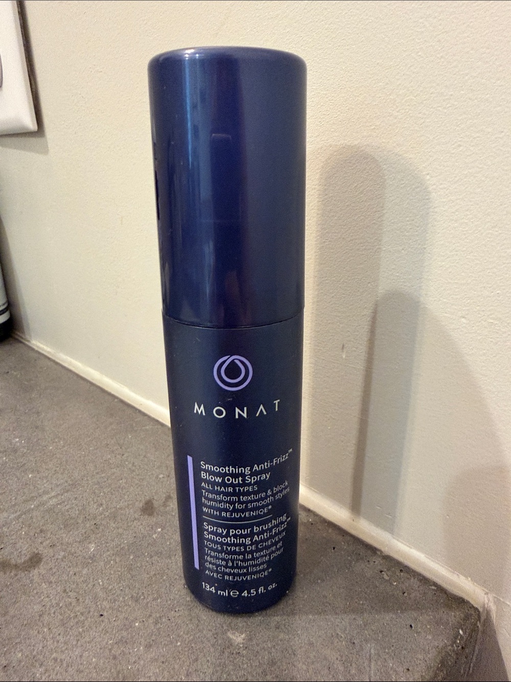 MONAT Smoothing Anti-Frizz Blow Out Spray - Navy